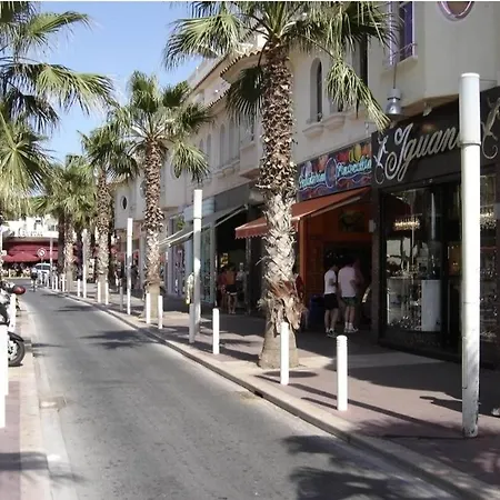 Tanit - Proche Centre Et Plages - Piscine דירה אנטיב